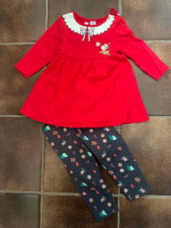 Kerstkleedje + legging mt 74, Kinderen en Baby's, Babykleding | Maat 74, Zo goed als nieuw, Meisje, Setje, Ophalen