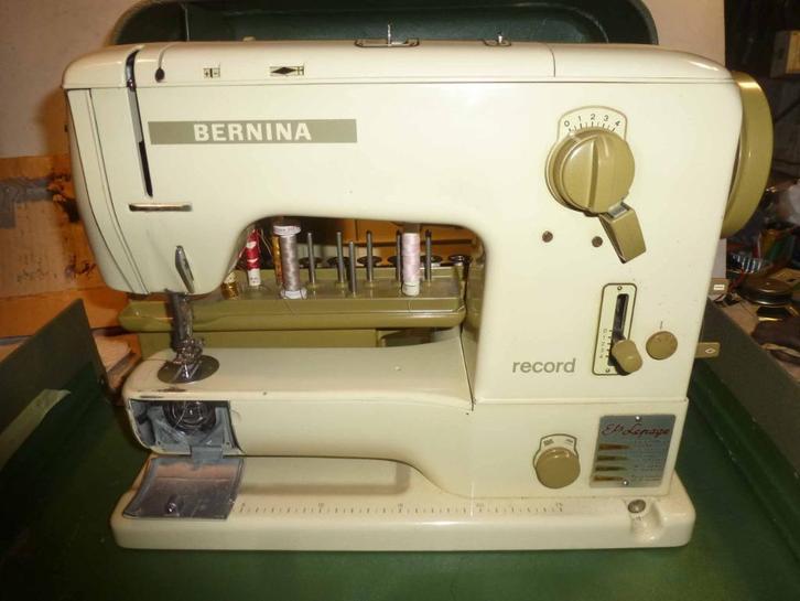machine à coudre BERNINA Record 730 - mécanique, Hobby en Vrije tijd, Naaimachines en Toebehoren, Gebruikt, Naaimachine, Bernina