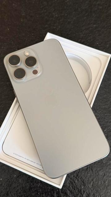 Iphone 15 pro max, prima staat, batterijconditie 90% beschikbaar voor biedingen