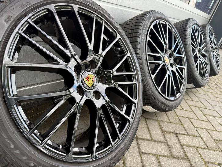 21 Porsche Taycan Panamera 4s E-Hyrbid Turbo GTS 971 velgen, Auto-onderdelen, Banden en Velgen, Banden en Velgen, Winterbanden
