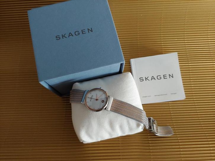 Stijlvolle Skagen polsuurwerk met strass in wijzerplaat, Handtassen en Accessoires, Horloges | Dames, Gebruikt, Polshorloge, Overige merken