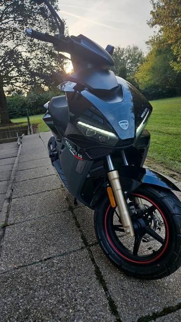 Neco gpx 50 full led euro 5 classe A, Motos, Motos Autre, Enlèvement