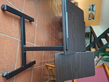 table ordinateur portable réglable neuve beschikbaar voor biedingen