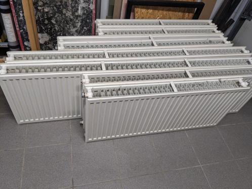 radiatoren, 6 x t22 , 1 x t33, Doe-het-zelf en Bouw, Verwarming en Radiatoren, Gebruikt, Ophalen