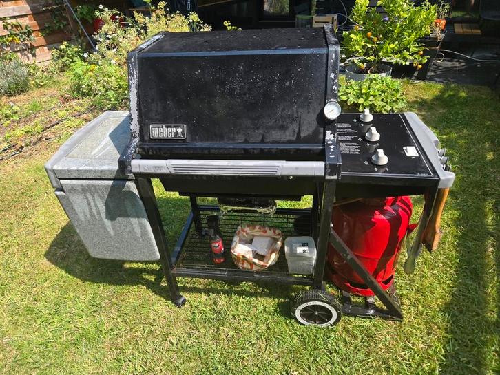 Weber 3 burner gas grill, Tuin en Terras, Gasbarbecues, Gebruikt, Ophalen