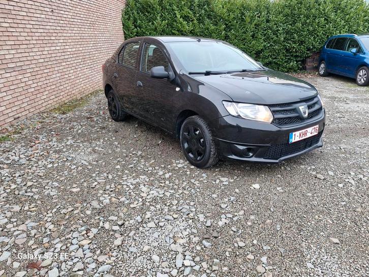 Dacia logan 1.2i essence euro6b contrôle ok, Autos, Dacia, Logan, Essence, Euro 6, Berline, 5 portes, Boîte manuelle, Noir, Gris