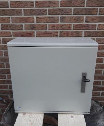HAGER UNIVERS FE 32 S kast - Nieuw beschikbaar voor biedingen