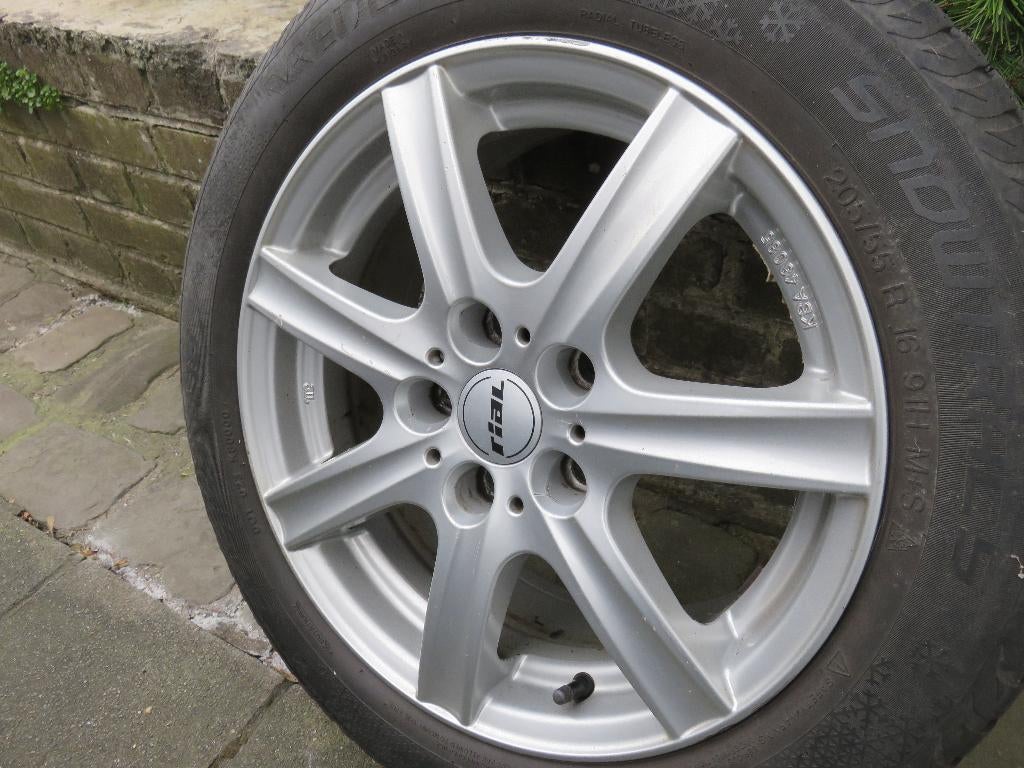 Jantes en alu 16 p (fabric. allemande)pour Renault et autres, Auto-onderdelen, Banden en Velgen, Velg(en), Zomerbanden, 16 inch