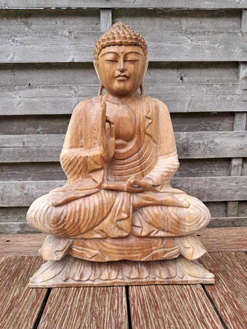 Boeddha zittend op een lotus/vitarka mudra/handgemaakt/Azië/, Huis en Inrichting, Woonaccessoires | Boeddhabeelden, Ophalen of Verzenden