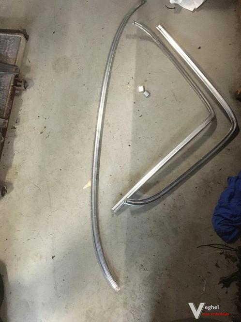 Mercedes W123 sedan  Raamlijst Achter chrome, Auto-onderdelen, Carrosserie, Gebruikt, Ophalen