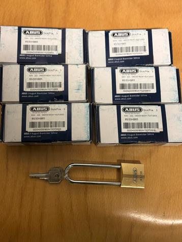 Hangslot merk Abus beschikbaar voor biedingen