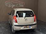 Hyundai i10 1.1i * CARNET COMPLET + 1Er PROP* (bj 2009), Gebruikt, Zwart, 4 cilinders, Bedrijf