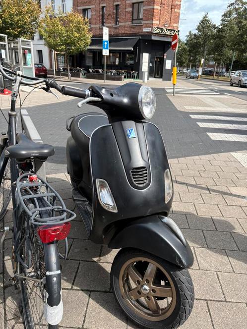 Vespa lx 50, Fietsen en Brommers, Scooters | Vespa, Gebruikt, Vespa LX, Klasse A (25 km/u), Benzine, Ophalen