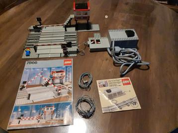 Lego 12v treinset 7866 + 7864 beschikbaar voor biedingen
