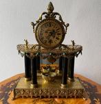 Horloge de cheminée mécanique ancienne, Antiquités & Art, Enlèvement