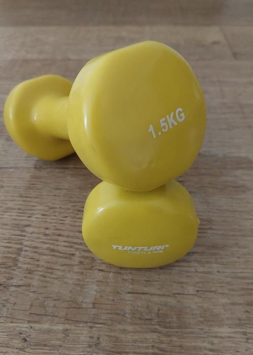 TUNTURI Dumbbell set - Vinyl - Yellow 1.5 kg (2x), Sport en Fitness, Fitnessmaterialen, Zo goed als nieuw, Dumbbell, Armen, Borst