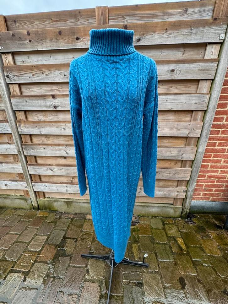 Lange gebreide kabeljurk Boohoo, Kleding | Dames, Jurken, Nieuw, Maat 38/40 (M), Blauw, Onder de knie, Ophalen