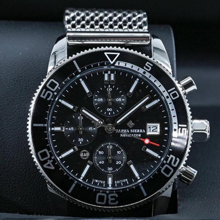 Alpha Sierra Navigator BSM01 SEIKO Nieuw t.w.v € 399-,, Handtassen en Accessoires, Sporthorloges, Nieuw, Zwart, Ophalen of Verzenden