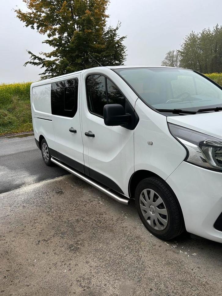Busje ingericht door een professional., Caravans en Kamperen, Caravans, Particulier, tot en met 3, 2000 kg en meer, Standaardzit