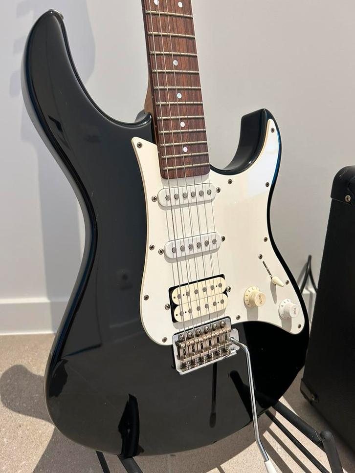 Yamaha Pacifica elektrische gitaar, Musique & Instruments, Instruments à corde | Guitares | Électriques, Comme neuf, Enlèvement