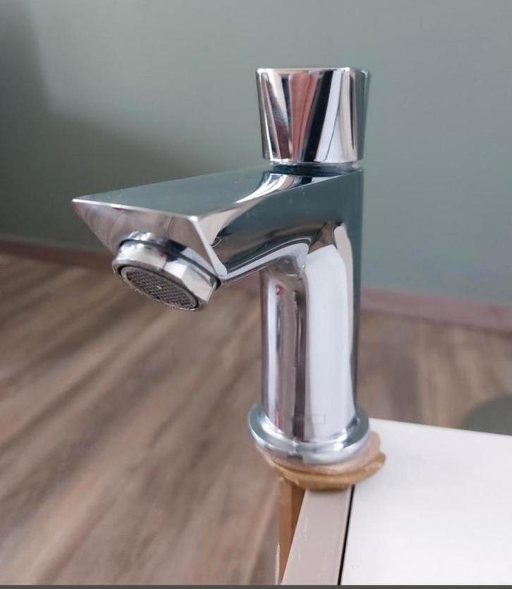 Koudwaterkraan Hansgrohe, Doe-het-zelf en Bouw, Sanitair, Zo goed als nieuw, Kraan, Koper, Ophalen of Verzenden