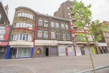Maison à vendre à Charleroi, 15 chambres beschikbaar voor biedingen