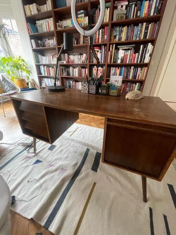 Vintage Scandinavisch bureau uit de jaren 60/70 beschikbaar voor biedingen