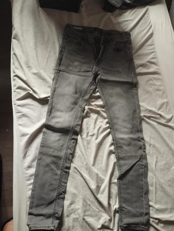 Te koop: JACK & JONES herenjeans – maat 32 beschikbaar voor biedingen