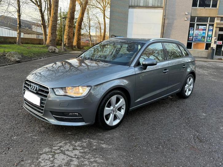 Audi a3 1.6TDi sportback 2015/03, Autos, Audi, Particulier, A3, Diesel, Euro 6, Berline, 5 portes, Boîte manuelle, Argent ou Gris