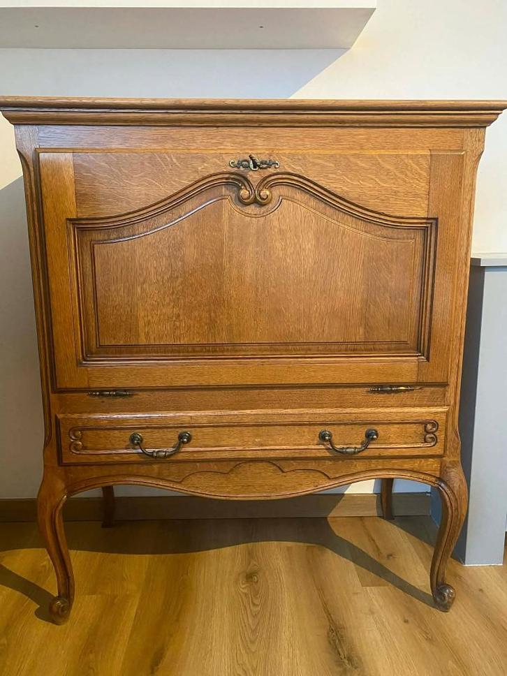 Charmante houten bar-/kast in Louis XV-stijl, Antiquités & Art, Antiquités | Meubles | Armoires, Enlèvement