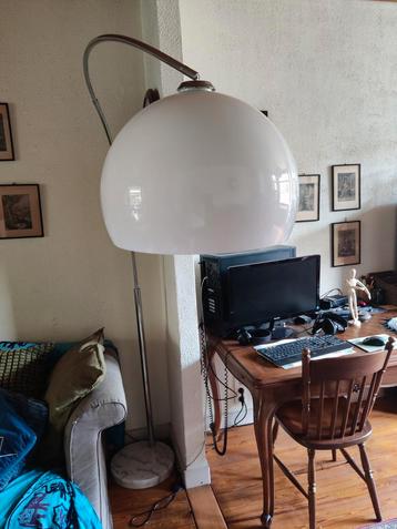 grande lampe, Enlèvement, Utilisé