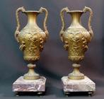 1840 paire cassolette amphore 6kg37cm bronze régule angelots, Antiquités & Art, Antiquités | Bronze & Cuivre, Bronze, Envoi