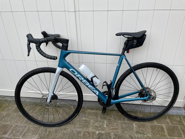 Orbea Orca M30i, Shimano 105 Di2, maat 55, 2024, Vélos & Vélomoteurs, Vélos | Vélos de course, Utilisé, Hommes, Autres marques