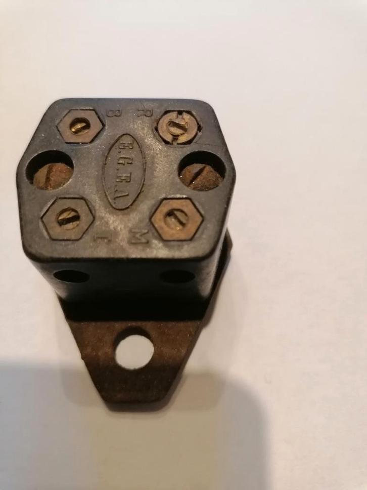 Relais tracteur années 50 à 60, Articles professionnels, Agriculture | Tracteurs, Enlèvement