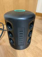 Aukey Tour stekkerdozen, Muziek en Instrumenten, Kabels en Stekkers, Ophalen, Zo goed als nieuw