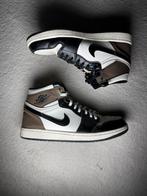 Nike Air Jordan 1 Mocha Maat 45, Kleding | Heren, Schoenen, Bruin, Nike, Ophalen of Verzenden, Zo goed als nieuw