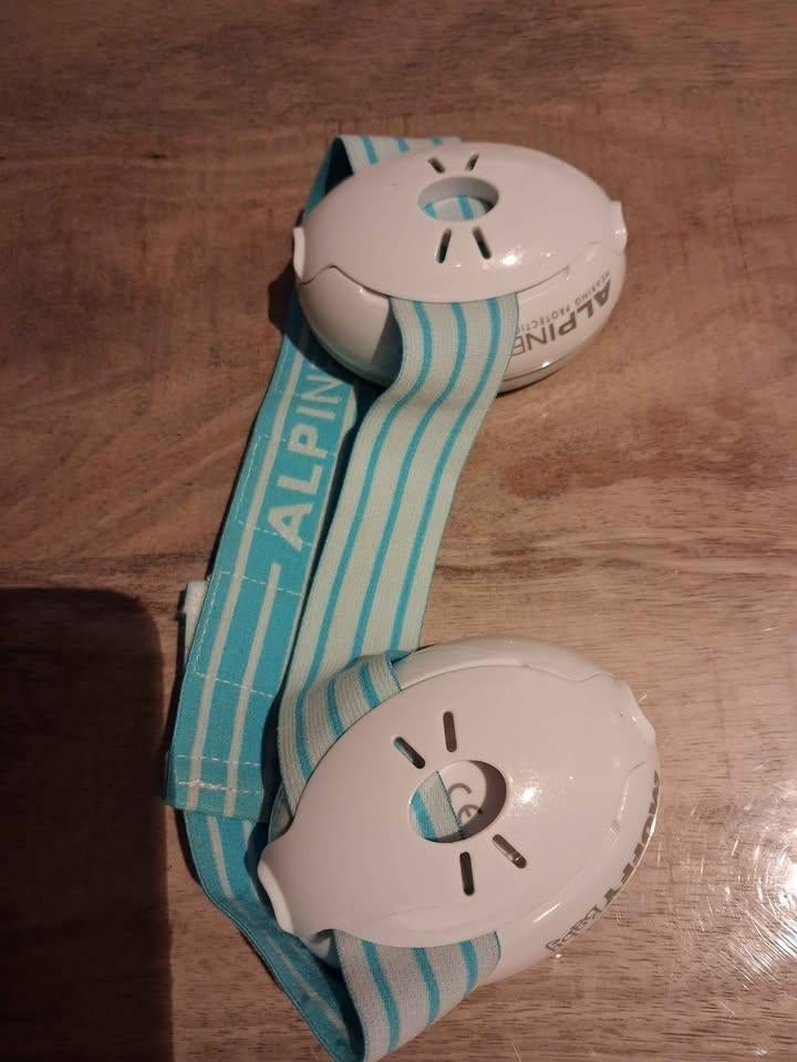 Cache-oreilles Alpine, Enlèvement, Comme neuf