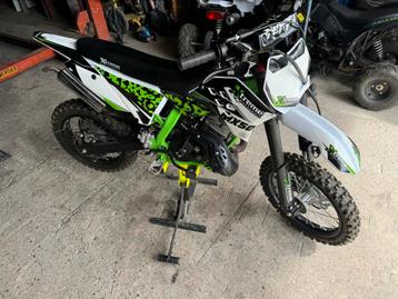 Moto de cross xtreme  beschikbaar voor biedingen