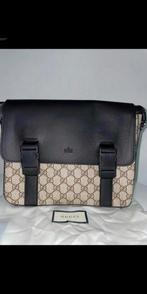 Sacoche Gucci, Bijoux, Sacs & Beauté, Sacs | Sacs à bandoulière, Enlèvement, Neuf