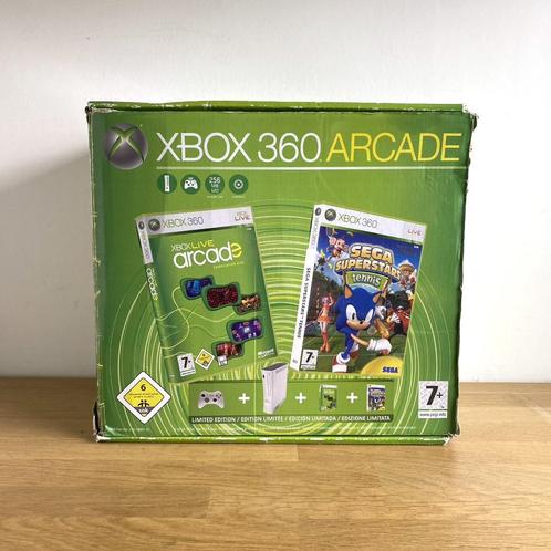 Console Xbox 360 Arcade + 2 Manettes, Consoles de jeu & Jeux vidéo, Consoles de jeu | Xbox 360, Utilisé, 256 MB, 360 Arcade ou Core