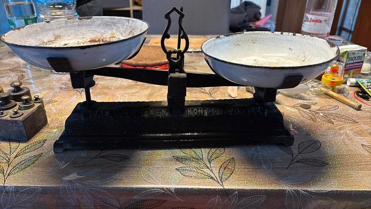 Superbe Balance Roberval ancienne collection de poids, Antiek en Kunst, Antiek | Gereedschap en Instrumenten, Ophalen