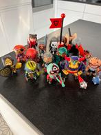 Djeco arty toys : chateau fort et figurines, Gebruikt
