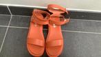 Splinternieuwe sandalen met 2 riempjes. Maat 39., Kleding | Dames, Schoenen, Nieuw, Shein, Sandalen of Muiltjes, Ophalen of Verzenden