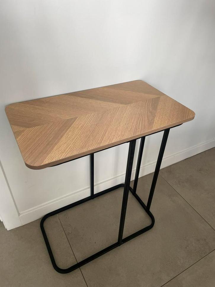 Side table / Bijzettafel, Huis en Inrichting, Tafels | Sidetables, Zo goed als nieuw, Ophalen