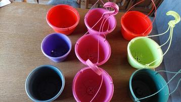 6 hangbloempotten +3 beschikbaar voor biedingen