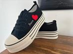 Dames sneakers, Ophalen of Verzenden, Zo goed als nieuw, Sneakers