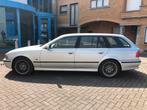 BMW 525tds - panne de boîte de vitesses, Autos, Cuir, Argent ou Gris, Noir, 5 portes