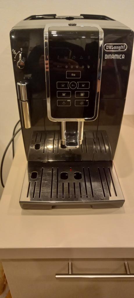 Delonghi Dinamica espressomachine, Elektronische apparatuur, Koffiezetapparaten, Zo goed als nieuw, Gemalen koffie, Koffiebonen