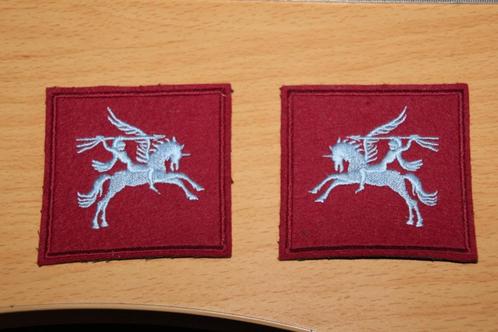 ABL-paar „PEGASES” -patches voor parachutisten, Verzamelen, Militaria | Algemeen, Landmacht, Embleem of Badge, Verzenden