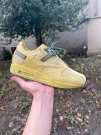 Nike Air Max 1 x Travis Scott « Saturne Gold », Ophalen, Nieuw, Sneakers